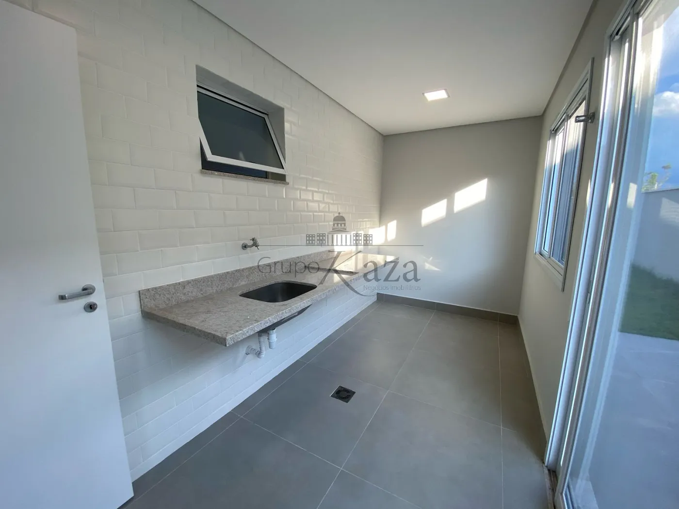 Foto 25 de Casa Condomínio em Jardim do Golfe, São José dos Campos - imagem 25