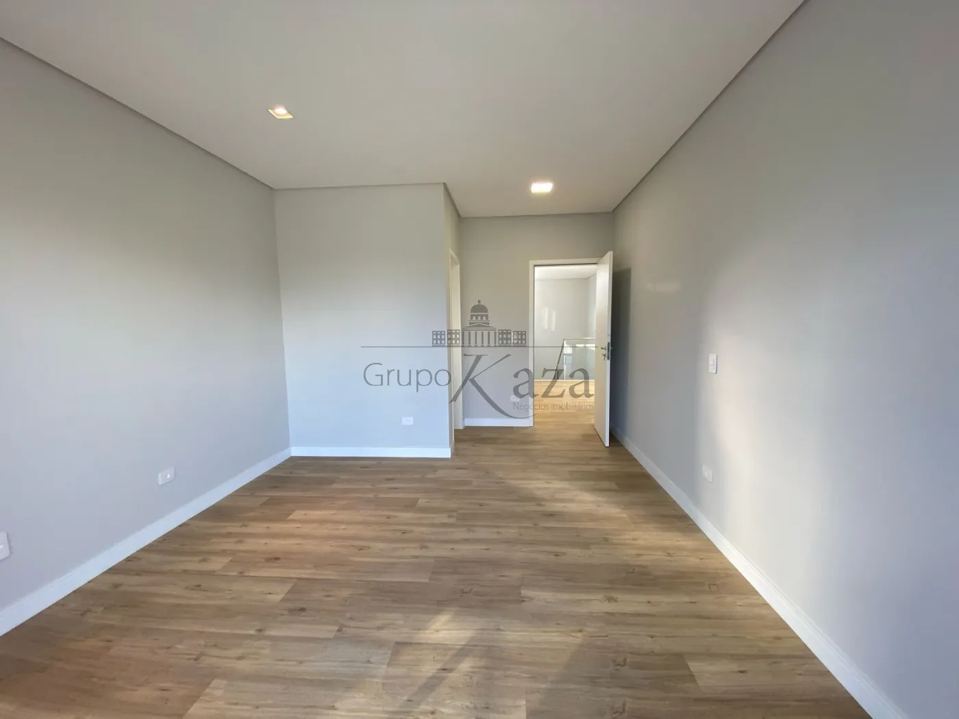 Foto 15 de Casa Condomínio em Jardim do Golfe, São José dos Campos - imagem 15