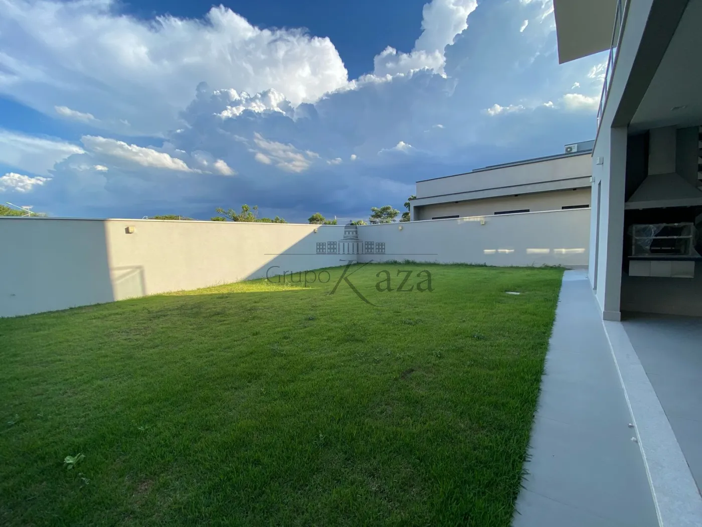 Foto 2 de Casa Condomínio em Jardim do Golfe, São José dos Campos - imagem 2