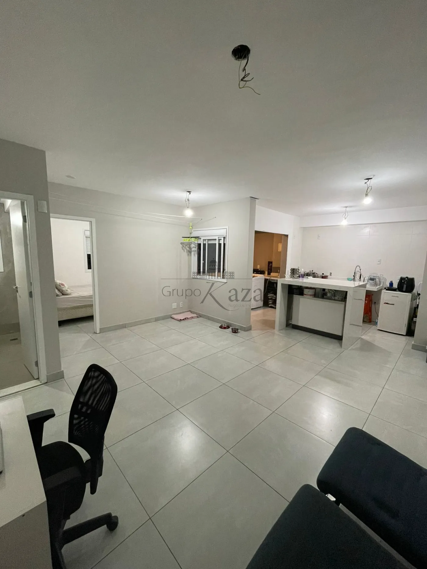 Foto 3 de Apartamento Padrão em Parque Industrial, São José dos Campos - imagem 3