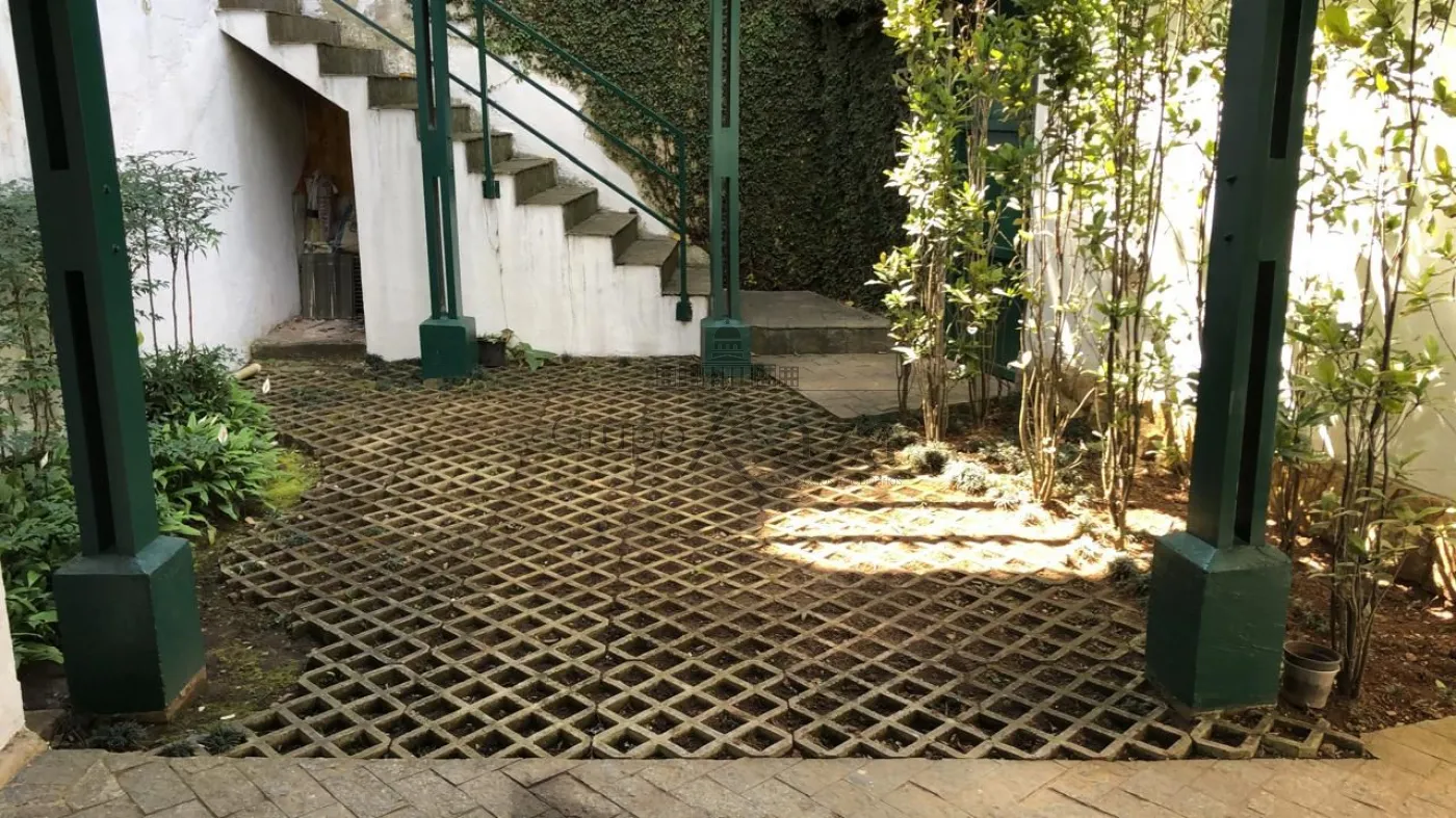 Foto 24 de Casa Padrão em Jardim Vitória Régia, São Paulo - imagem 24