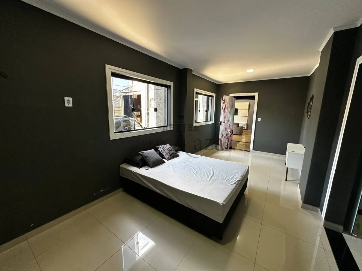 Foto 23 de Casa Comercial  Residencial em Jardim Colonial, São José dos Campos - imagem 23