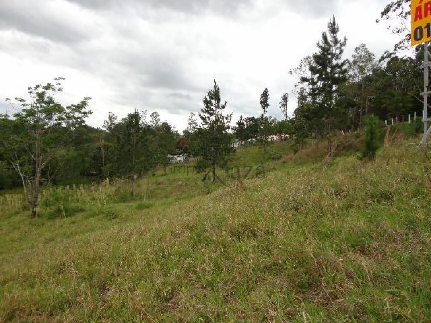Foto 2 de Terreno Padrão em Veraneio Ijal, Jacareí - imagem 2