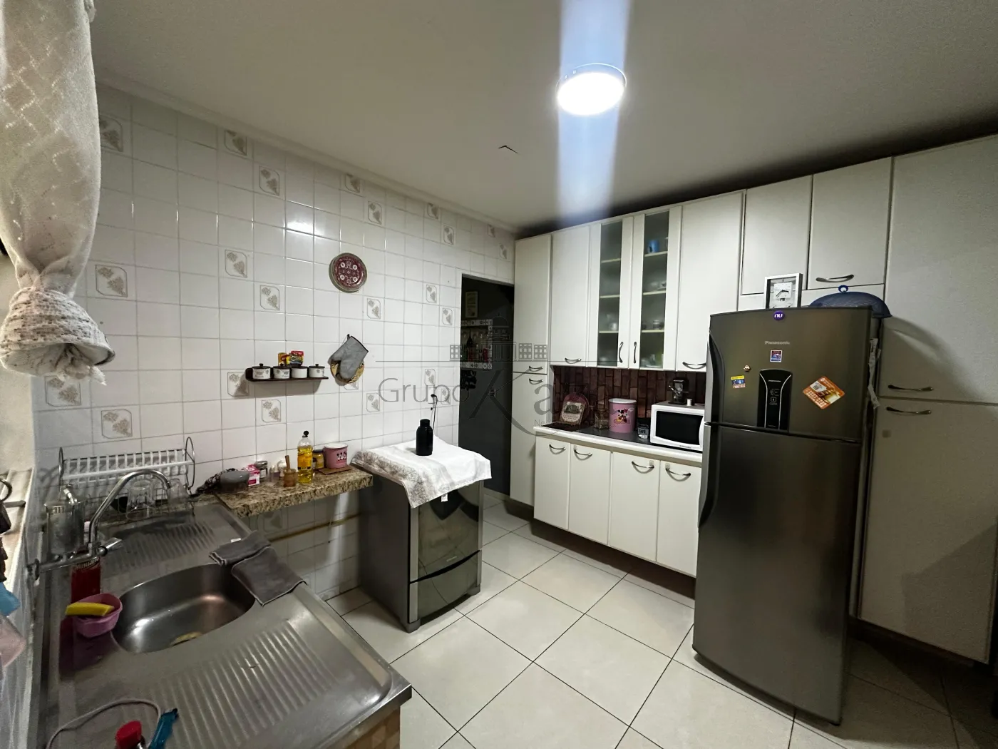 Foto 1 de Casa Padrão em Jardim Pararangaba, São José dos Campos - imagem 1