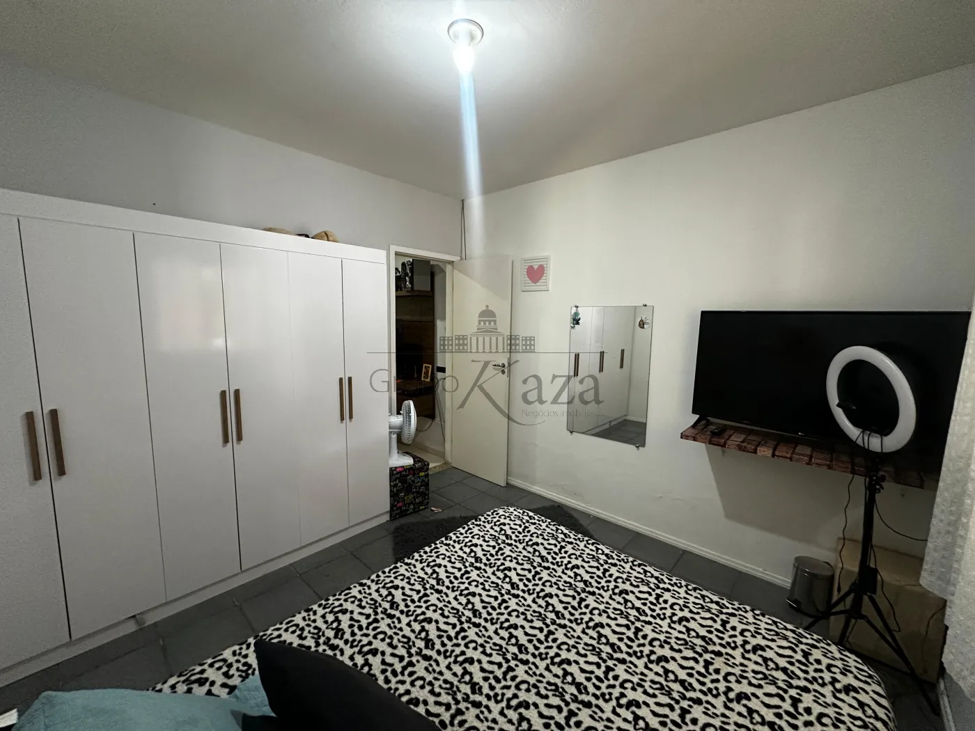 Foto 4 de Casa Padrão em Jardim Pararangaba, São José dos Campos - imagem 4