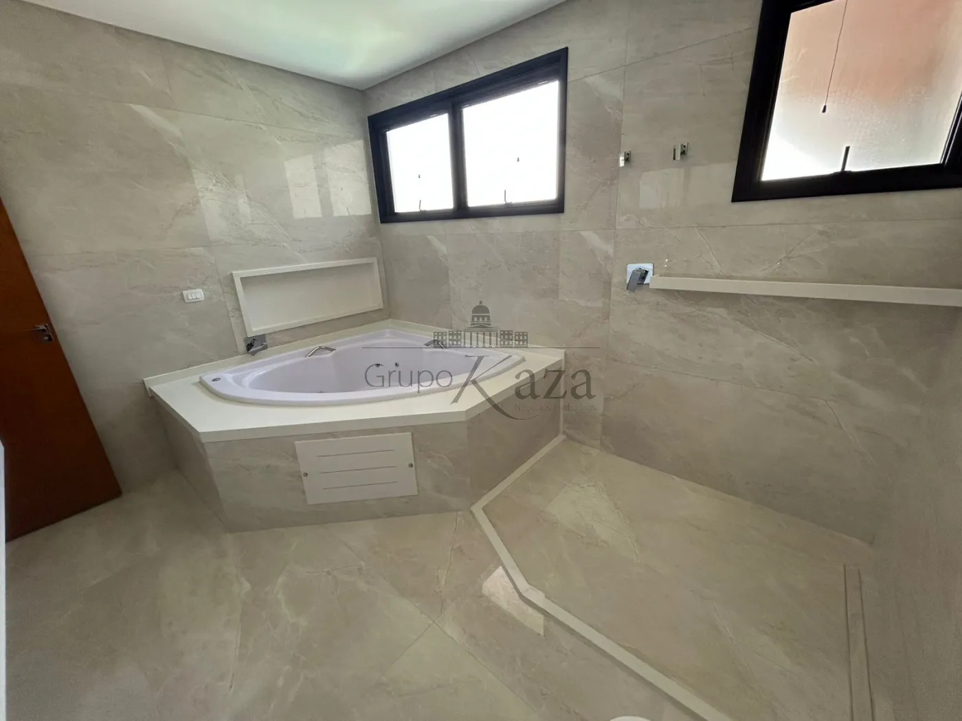Foto 32 de Casa Condomínio em Condomínio Residencial Alphaville I, São José dos Campos - imagem 32