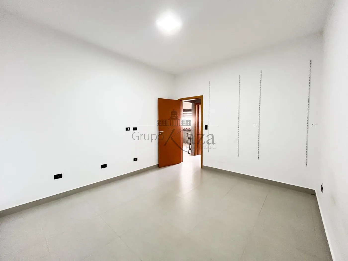 Foto 24 de Casa Padrão em Loteamento Villa Branca, Jacareí - imagem 24