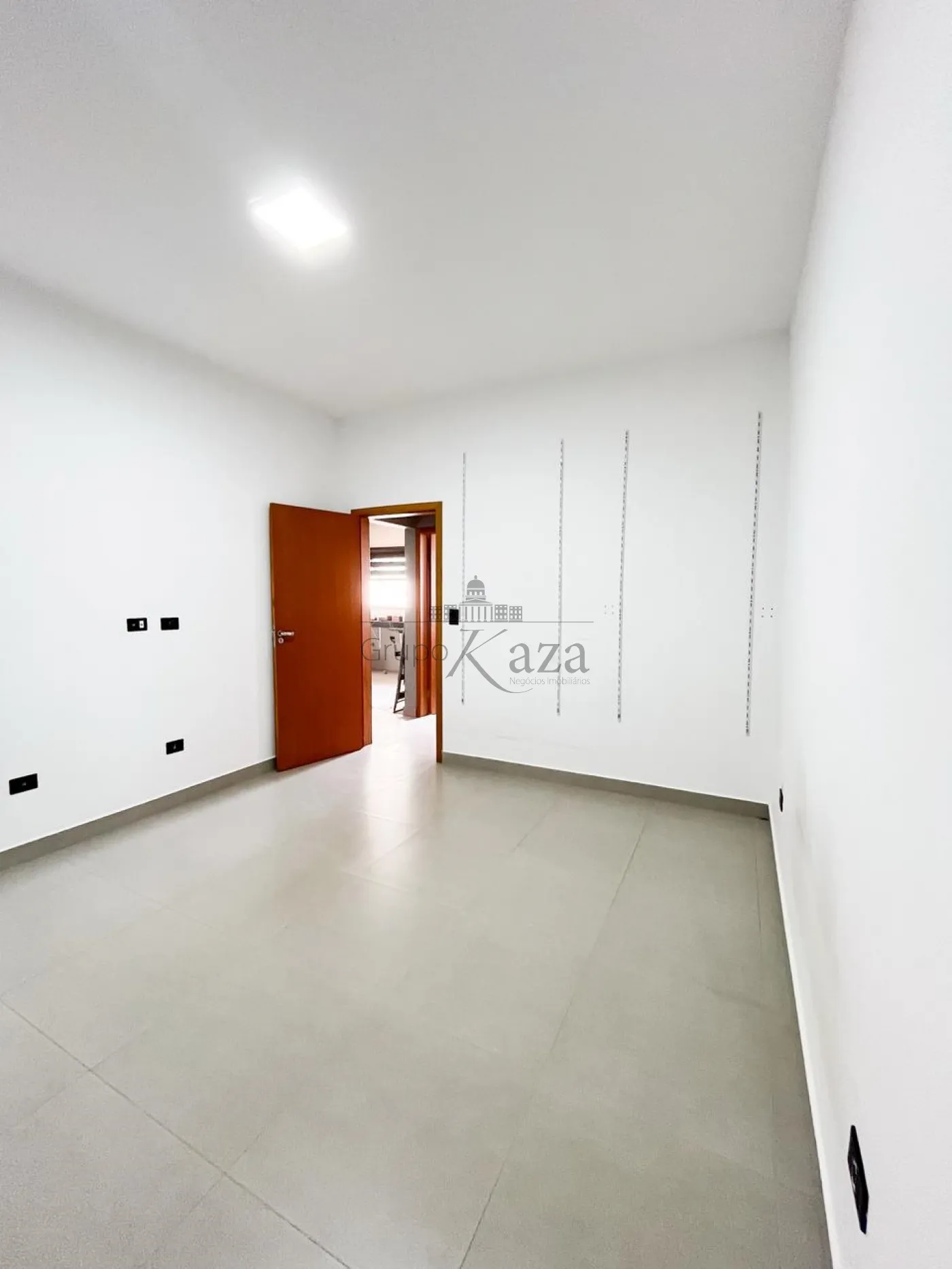 Foto 26 de Casa Padrão em Loteamento Villa Branca, Jacareí - imagem 26