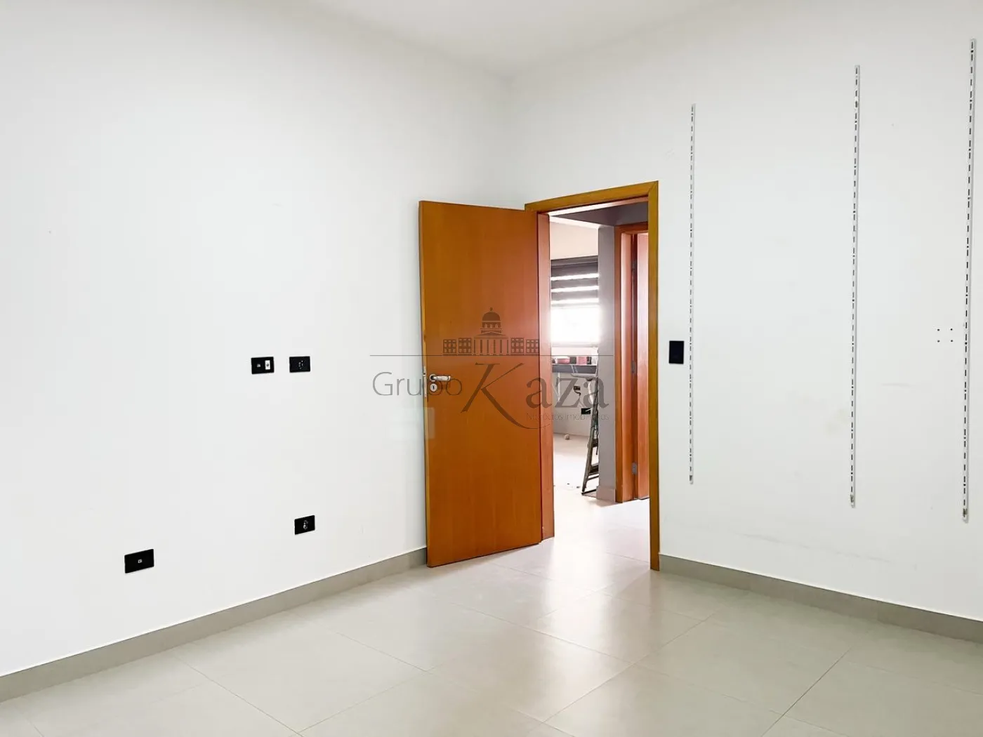 Foto 27 de Casa Padrão em Loteamento Villa Branca, Jacareí - imagem 27