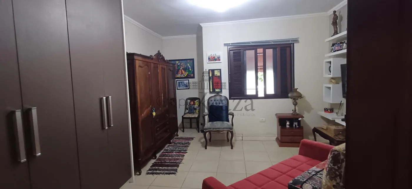 Foto 18 de Casa Sobrado em Residencial Santa Paula, Jacareí - imagem 18