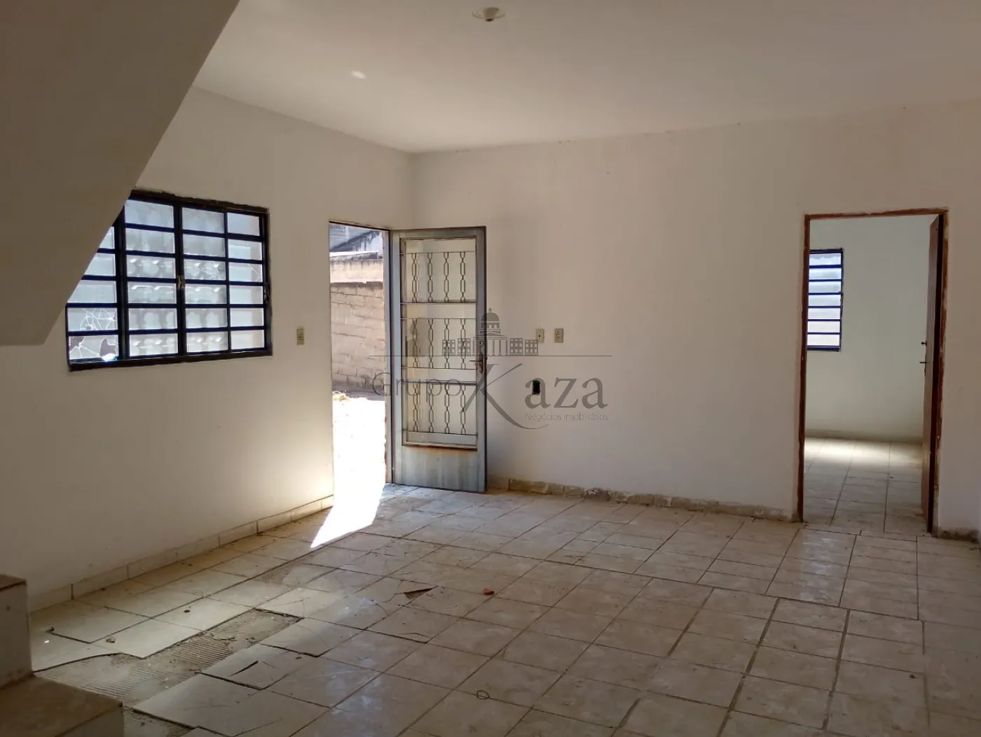 Foto 2 de Casa Sobrado em Jardim Torrão de Ouro, São José dos Campos - imagem 2
