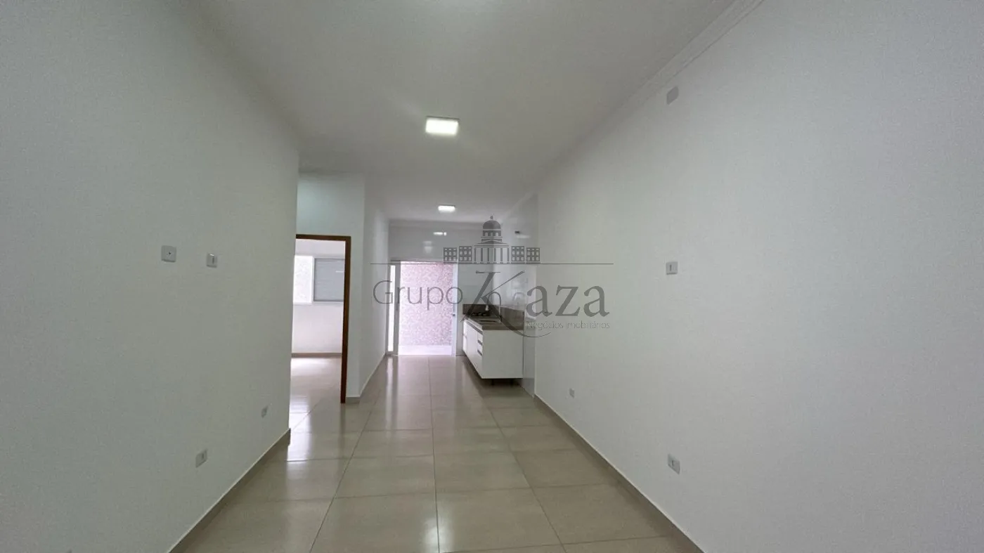 Foto 1 de Casa Padrão em Residencial Parque dos Sinos, Jacareí - imagem 1