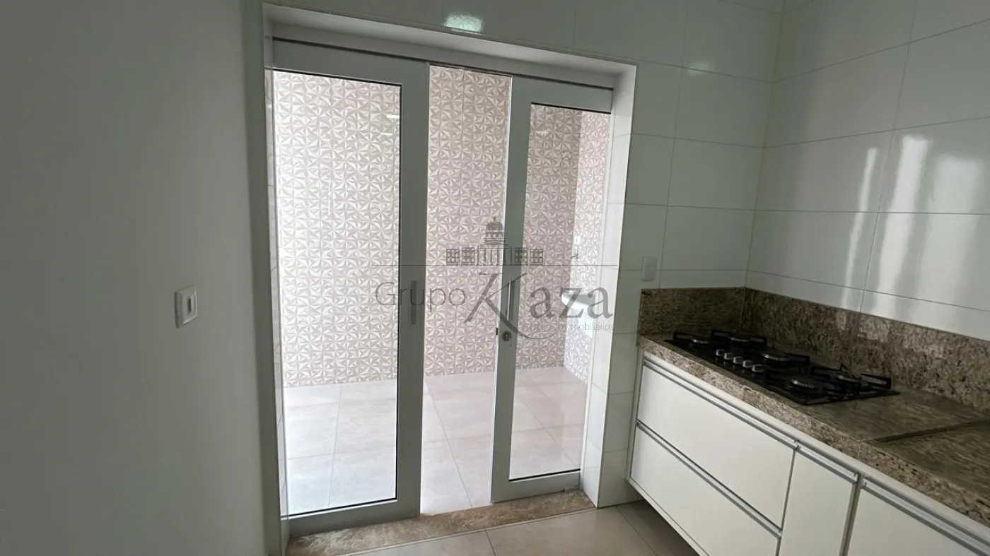 Foto 4 de Casa Padrão em Residencial Parque dos Sinos, Jacareí - imagem 4