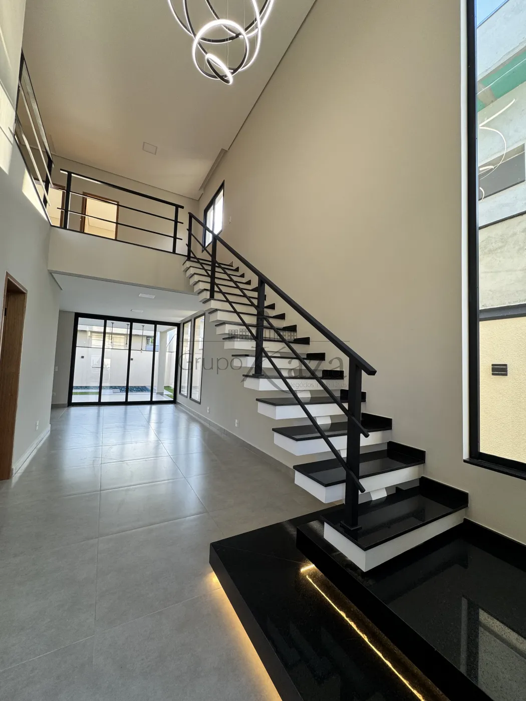 Foto 6 de Casa Condomínio em Jardim Panorama, Jacareí - imagem 6