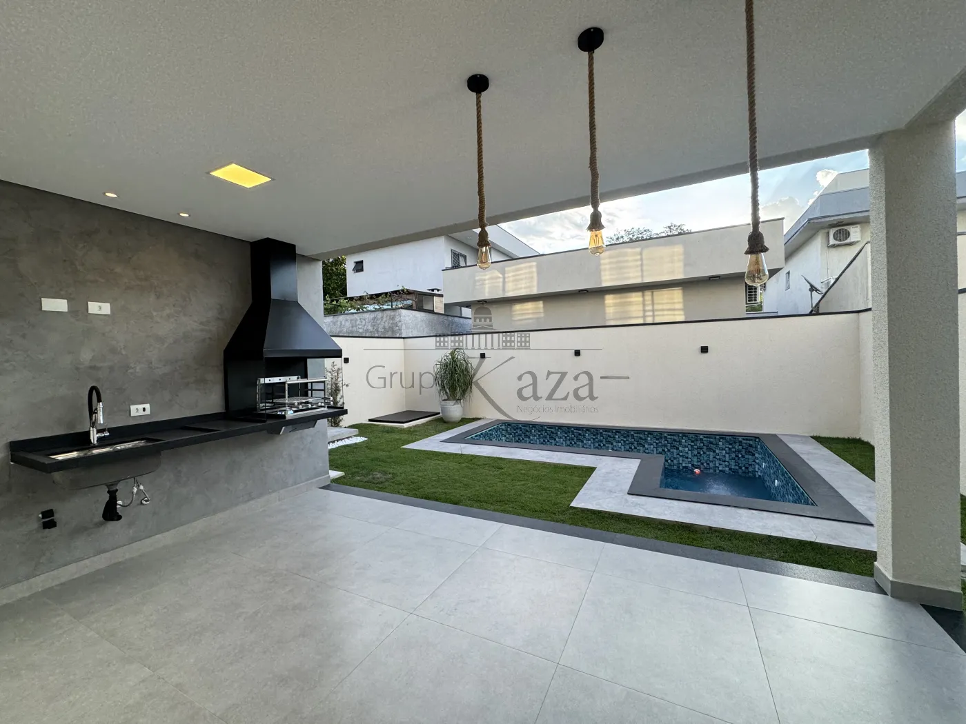 Foto 2 de Casa Condomínio em Jardim Panorama, Jacareí - imagem 2