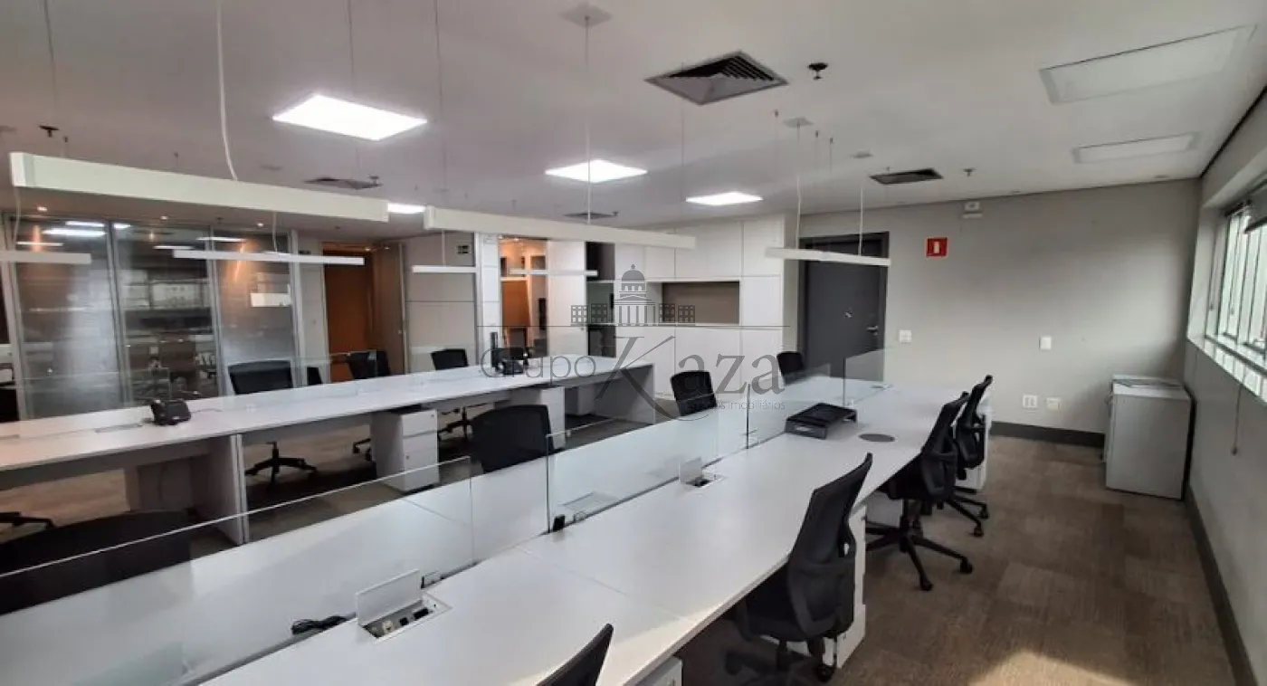 Foto 16 de Comercial Conjunto Comercial em Jardim Paulistano, São Paulo - imagem 16