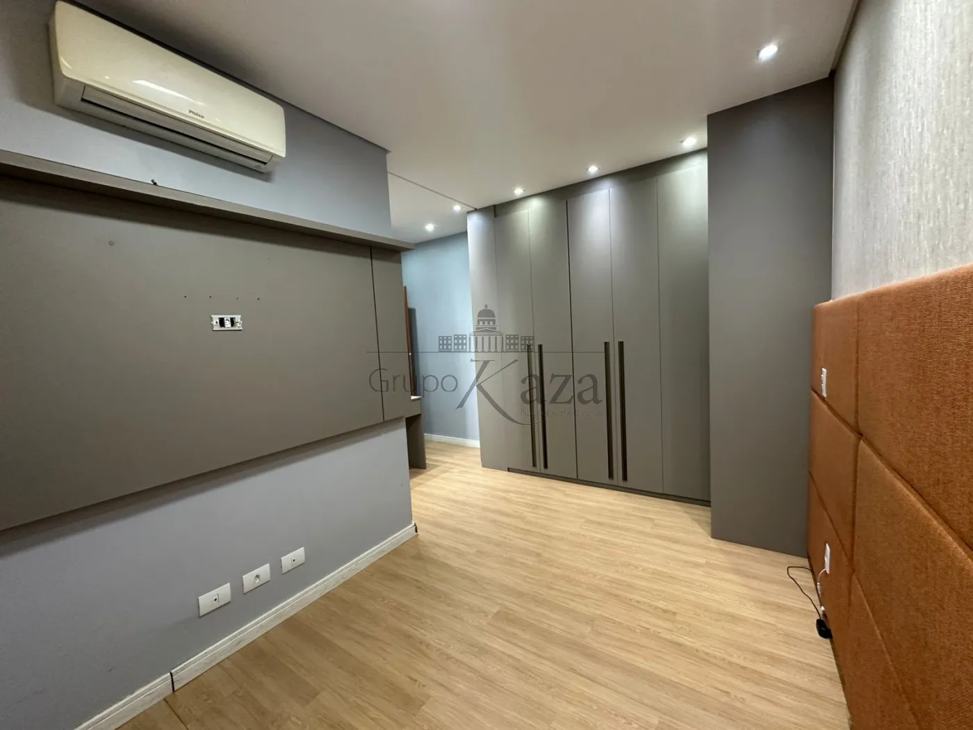 Foto 11 de Apartamento Padrão em Centro, Jacareí - imagem 11