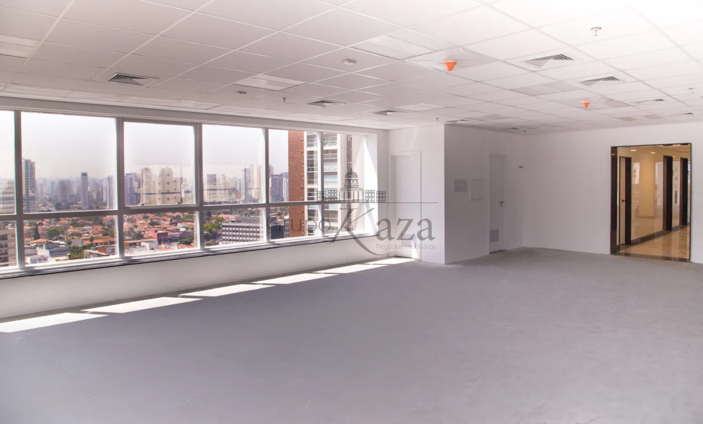 Foto 2 de Comercial Conjunto Comercial em Jardim das Acácias, São Paulo - imagem 2