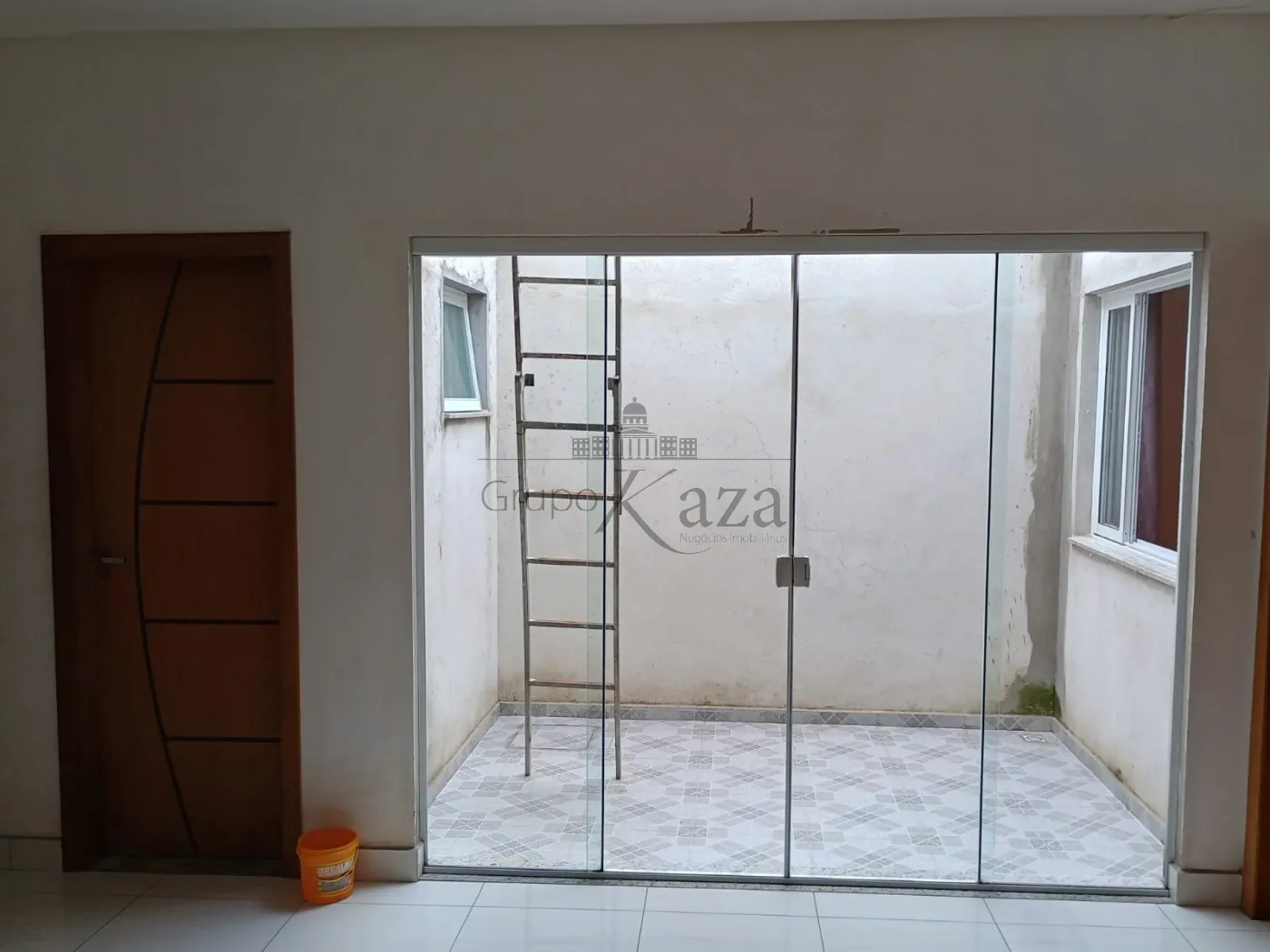 Foto 2 de Casa Padrão em Residencial Parque dos Sinos, Jacareí - imagem 2