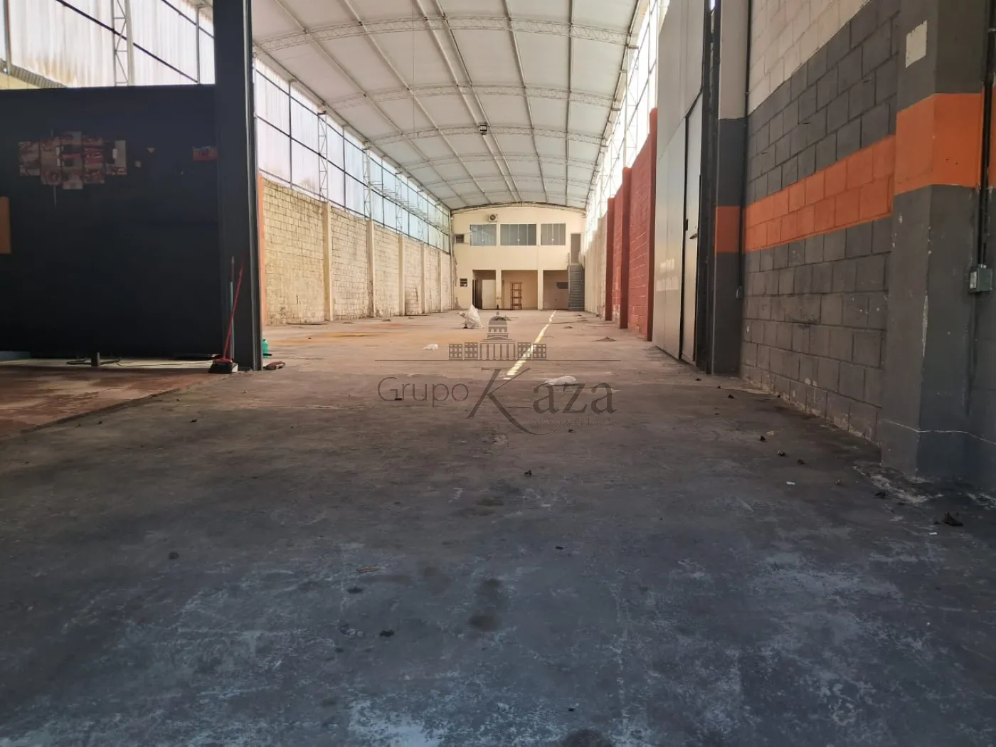 Foto 3 de Comercial Galpão em Chácaras Reunidas, São José dos Campos - imagem 3