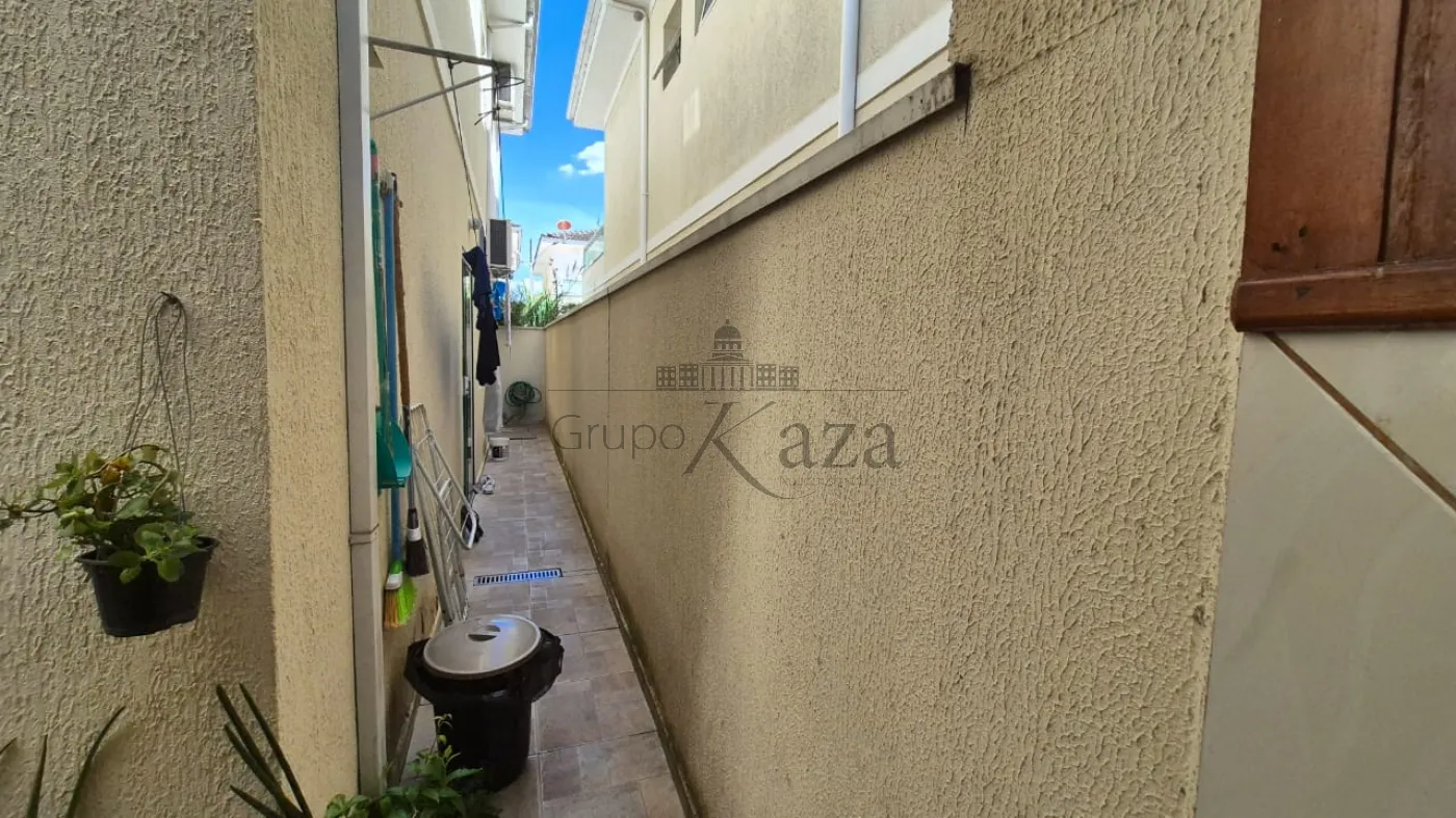 Foto 23 de Casa Condomínio em Jardim Santa Maria, Jacareí - imagem 23