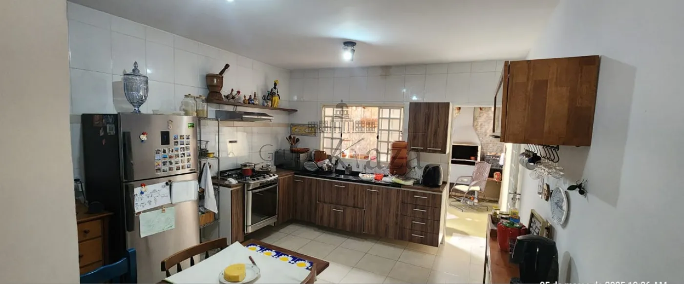 Foto 2 de Casa Sobrado em Bandeira Branca, Jacareí - imagem 2