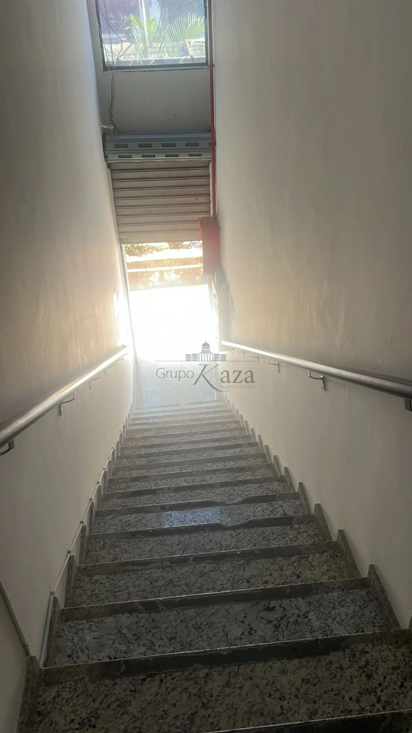 Foto 16 de Comercial Sobreloja em Campo dos Alemães, São José dos Campos - imagem 16