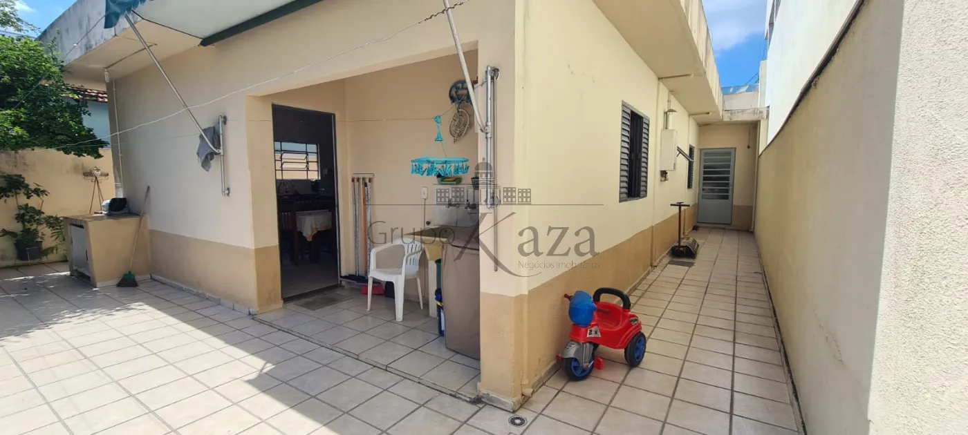 Foto 15 de Casa Térrea em Vila Indústrial, São José dos Campos - imagem 15
