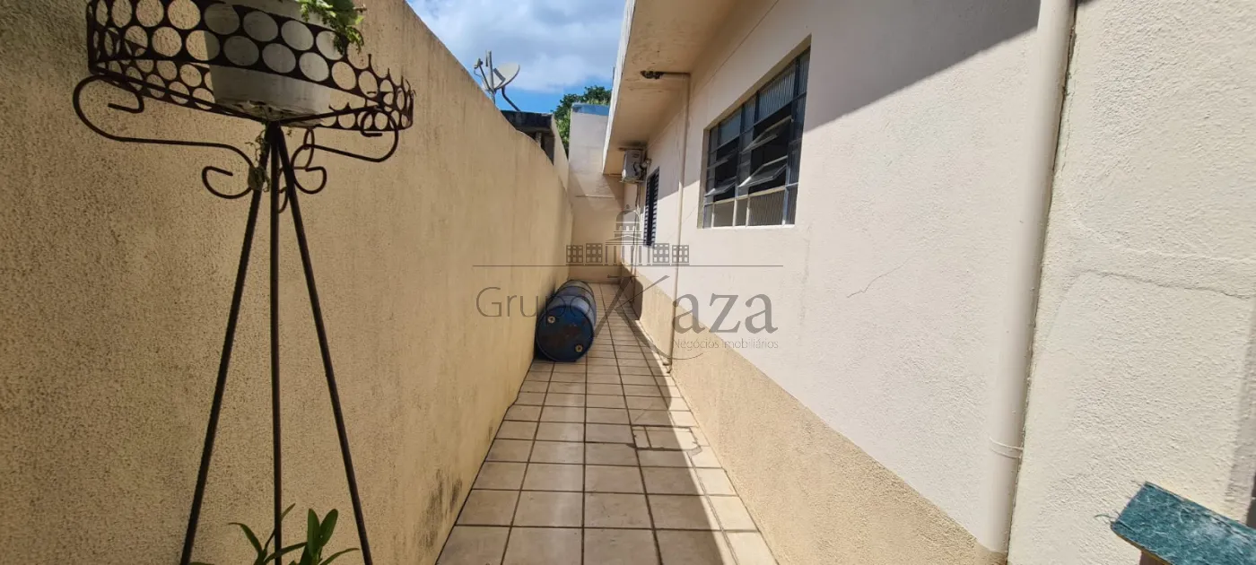 Foto 16 de Casa Térrea em Vila Indústrial, São José dos Campos - imagem 16