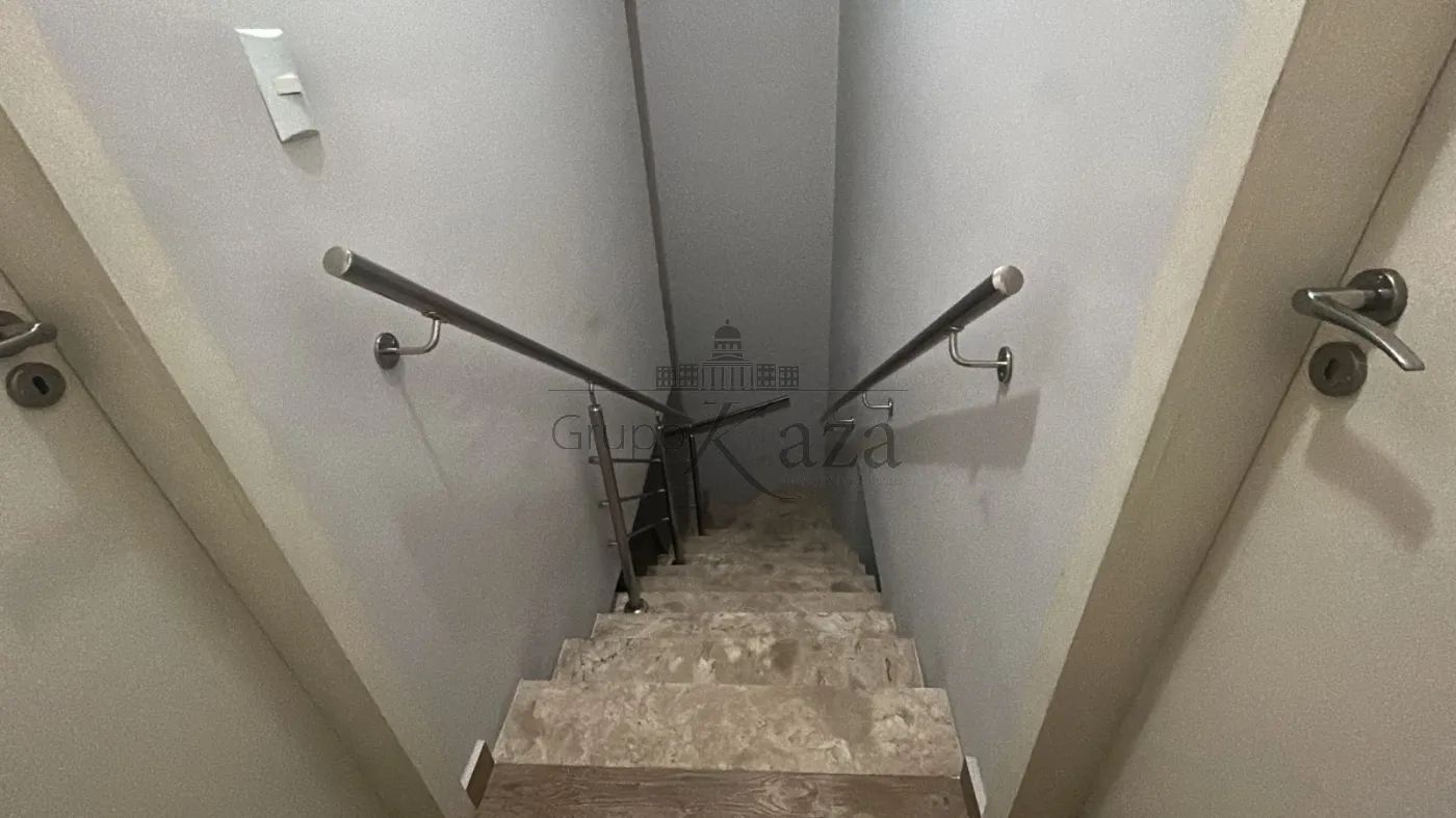 Foto 43 de Casa Condomínio em Jardim Altos de Santana I, Jacareí - imagem 43