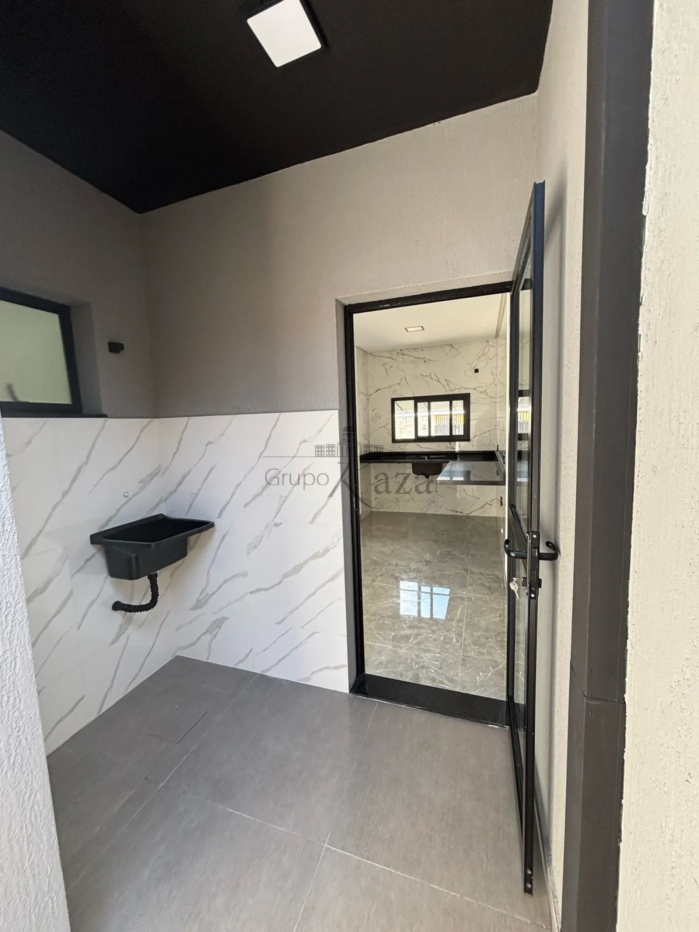 Foto 4 de Casa Térrea em Vila das Flores, São José dos Campos - imagem 4