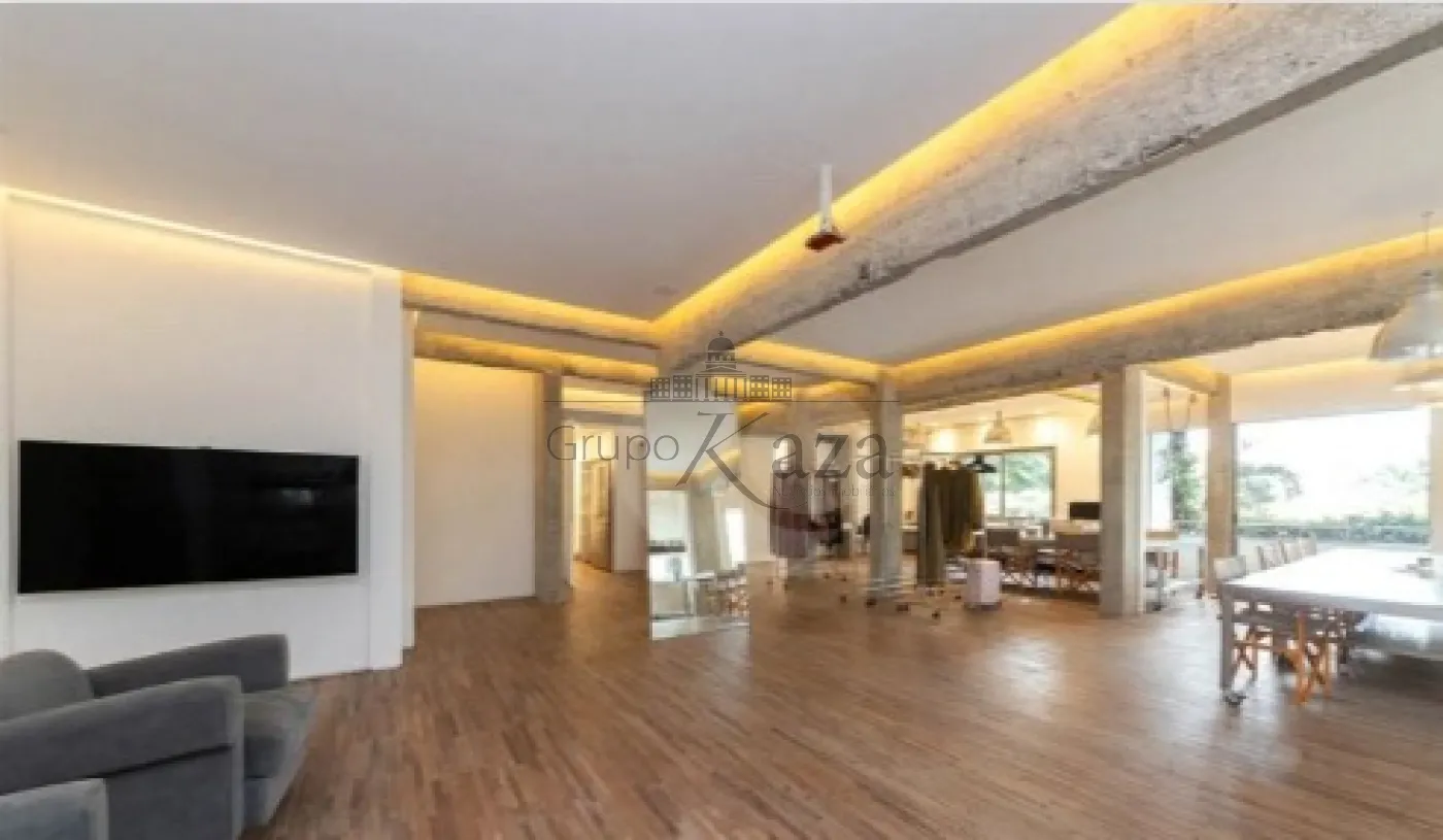 Foto 2 de Apartamento Padrão em Jardim Europa, São Paulo - imagem 2