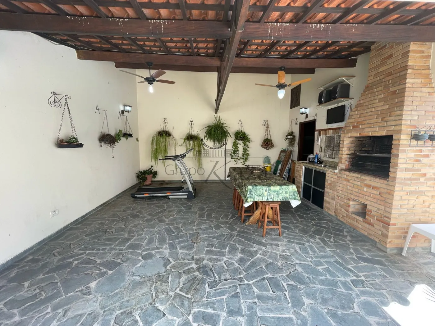 Foto 6 de Casa Sobrado em Jardim Siesta, Jacareí - imagem 6