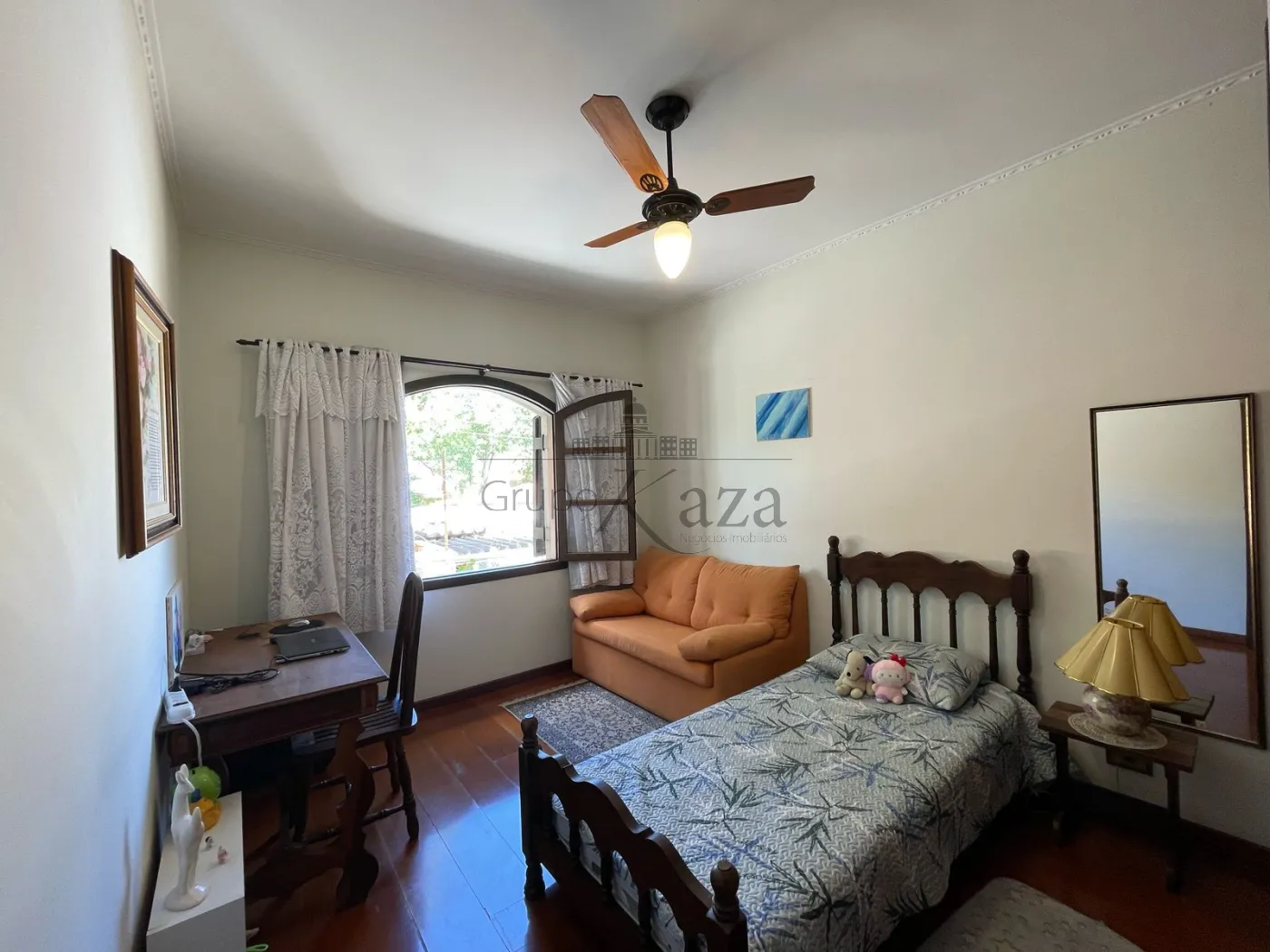 Foto 29 de Casa Sobrado em Jardim Siesta, Jacareí - imagem 29