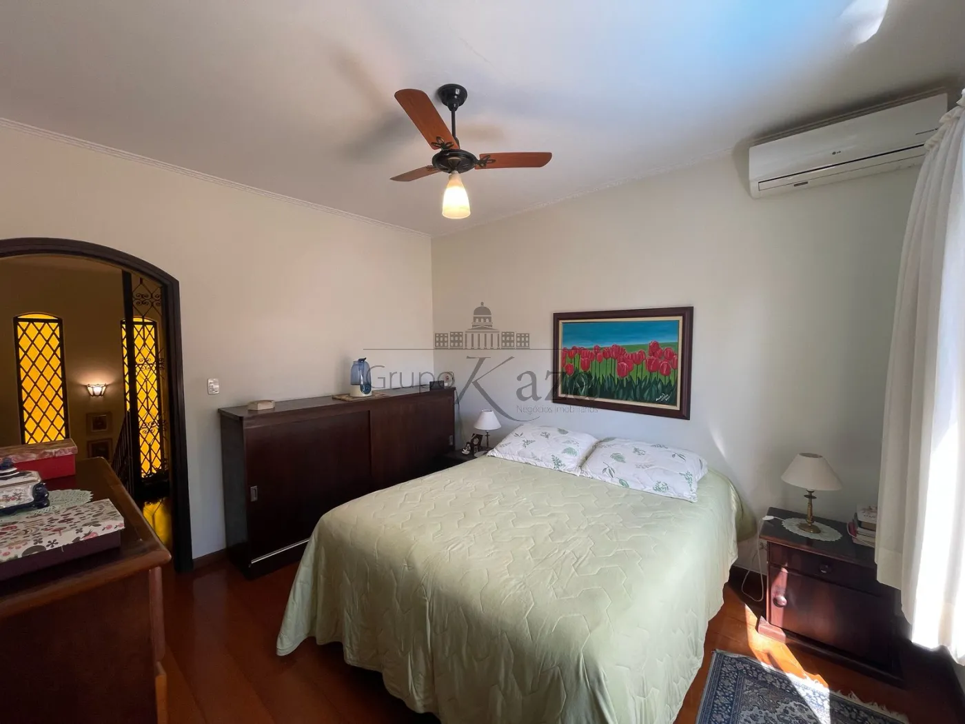 Foto 33 de Casa Sobrado em Jardim Siesta, Jacareí - imagem 33