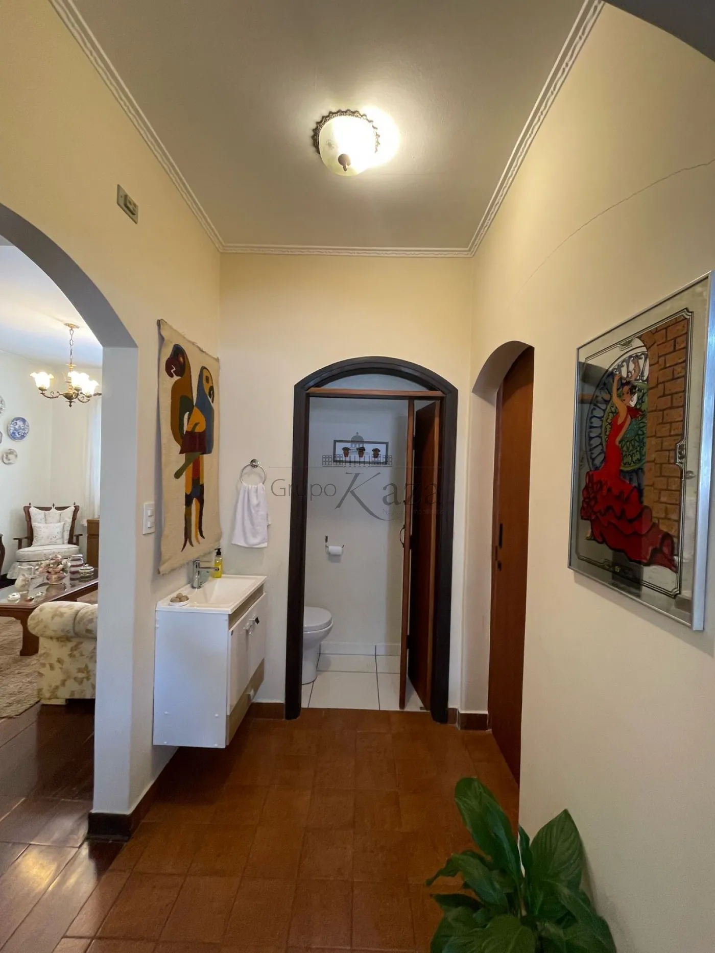 Foto 11 de Casa Sobrado em Jardim Siesta, Jacareí - imagem 11