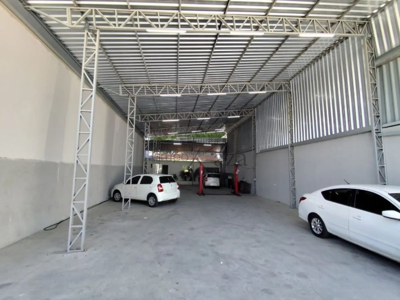 Foto 3 de Comercial Galpão em Residencial União, São José dos Campos - imagem 3