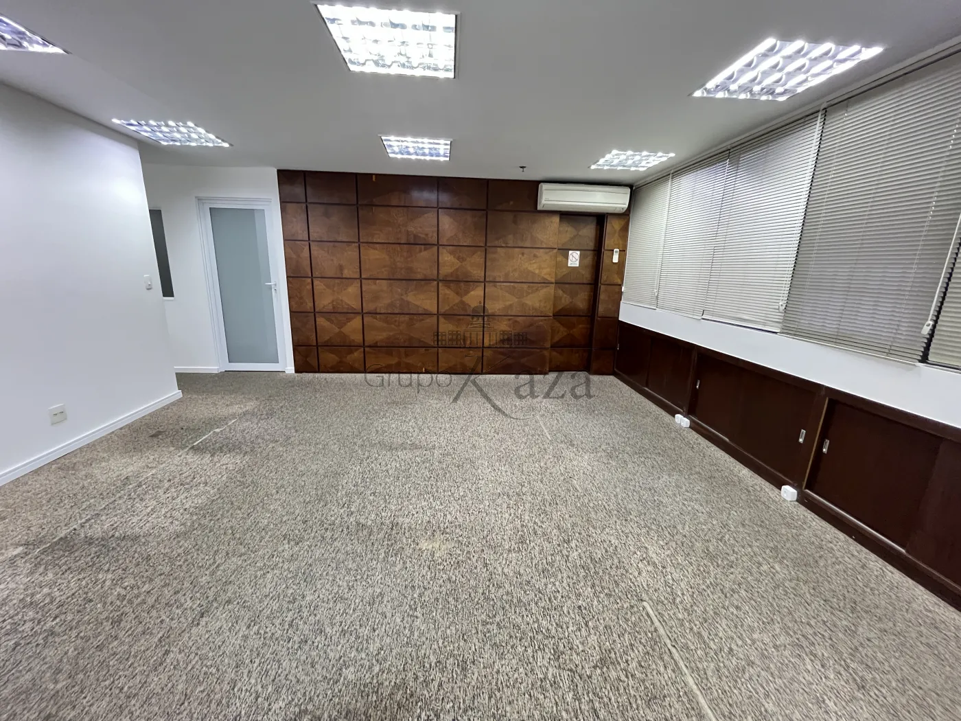 Foto 2 de Comercial Conjunto Comercial em Campo Belo, São Paulo - imagem 2