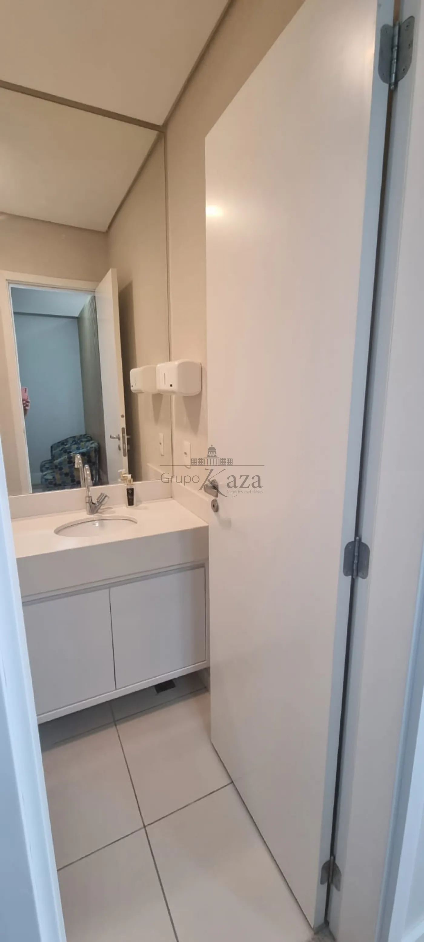 Foto 16 de Comercial Sala em Centro, São José dos Campos - imagem 16