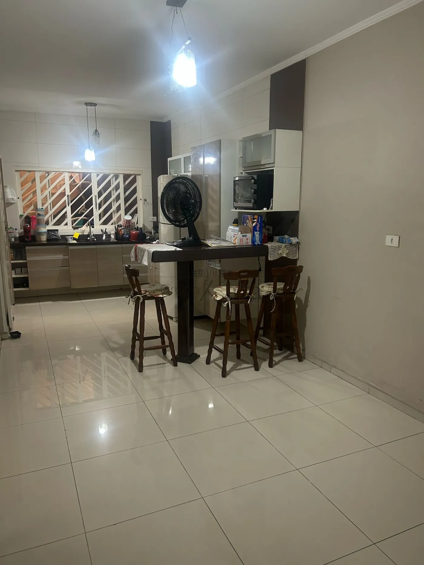 Foto 4 de Casa Sobrado em Parque Itamarati, Jacareí - imagem 4
