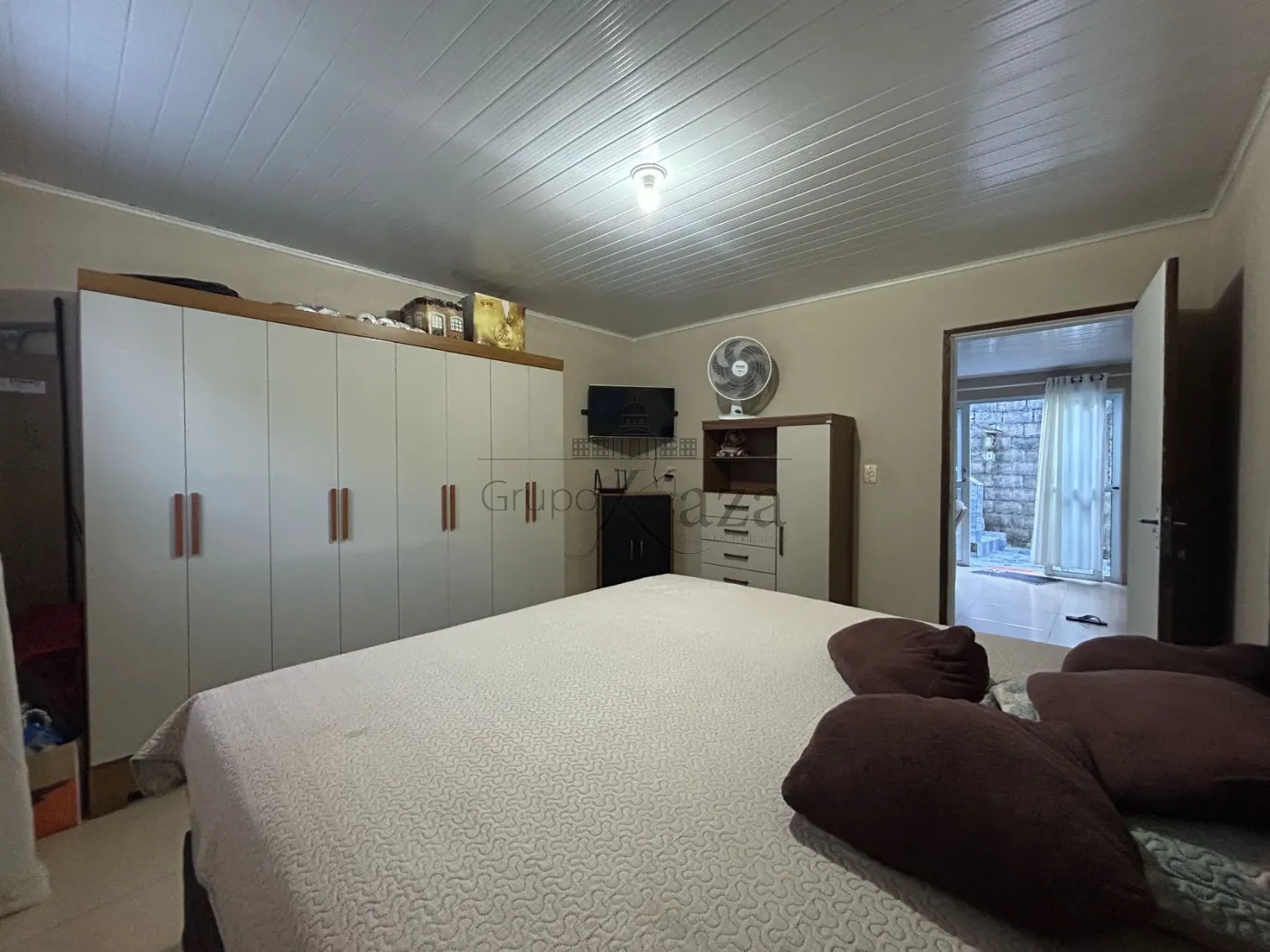 Foto 9 de Casa Padrão em Bairro dos Freitas, São José dos Campos - imagem 9
