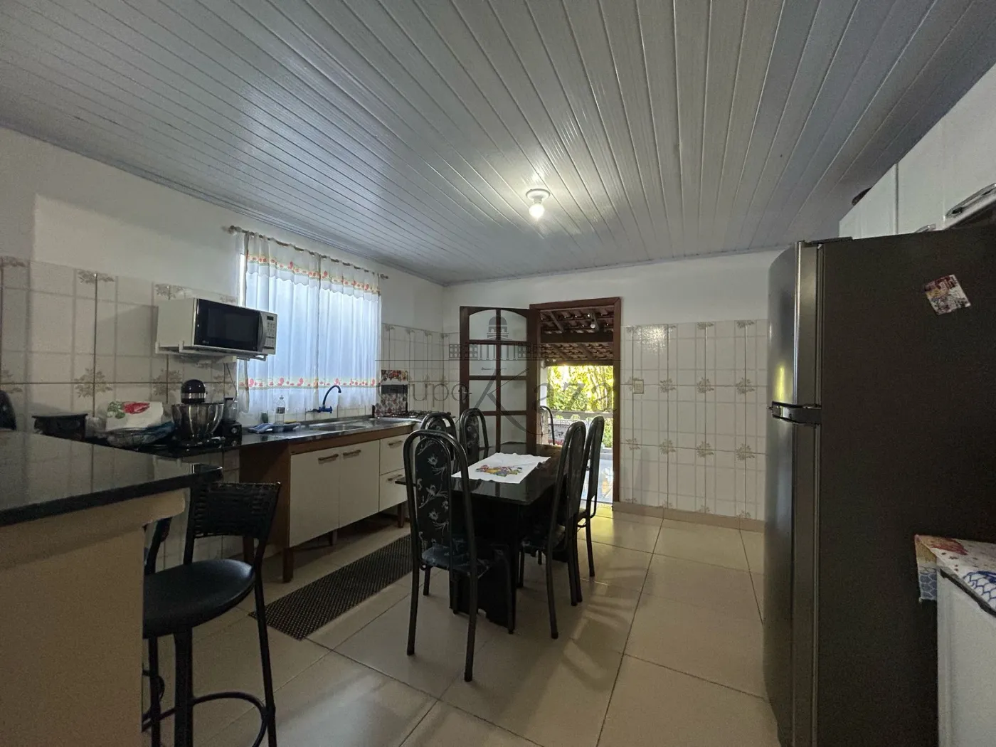 Foto 6 de Casa Padrão em Bairro dos Freitas, São José dos Campos - imagem 6