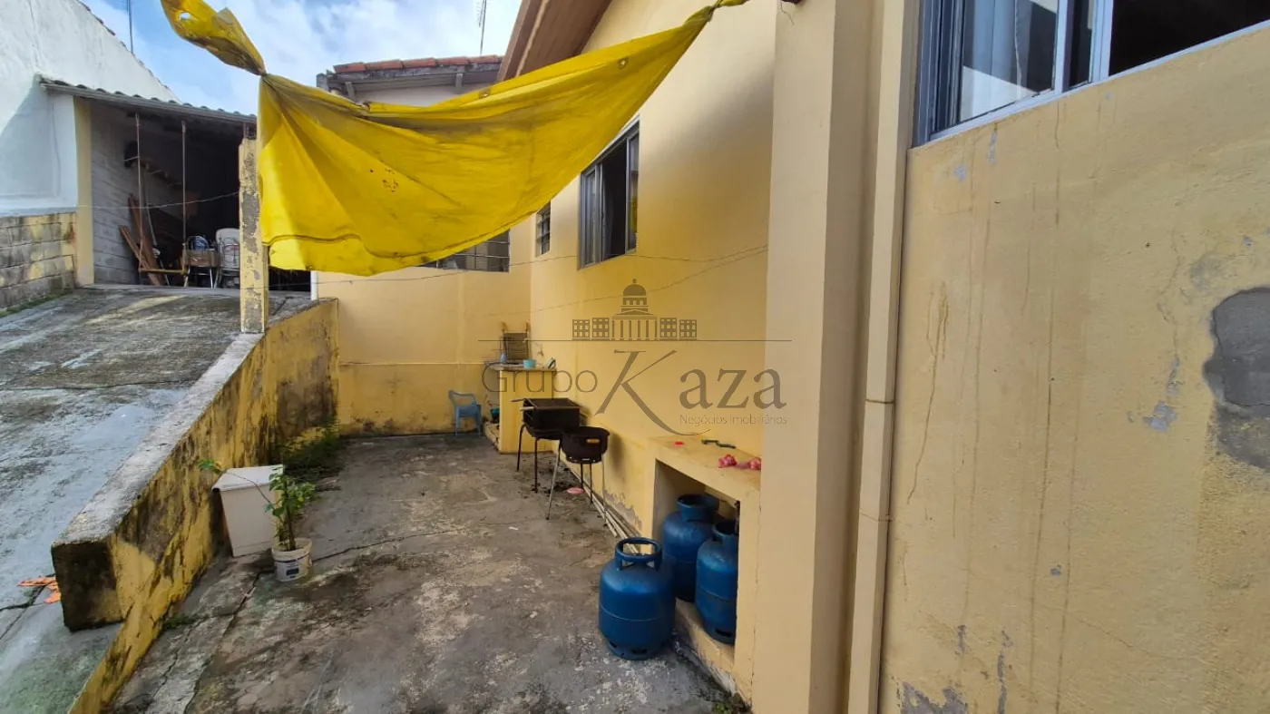 Foto 13 de Casa Padrão em Vila Pinheiro, Jacareí - imagem 13