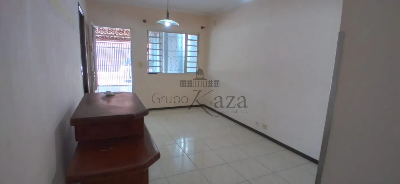 Foto 2 de Casa Condomínio em Jardim das Flores, São José dos Campos - imagem 2