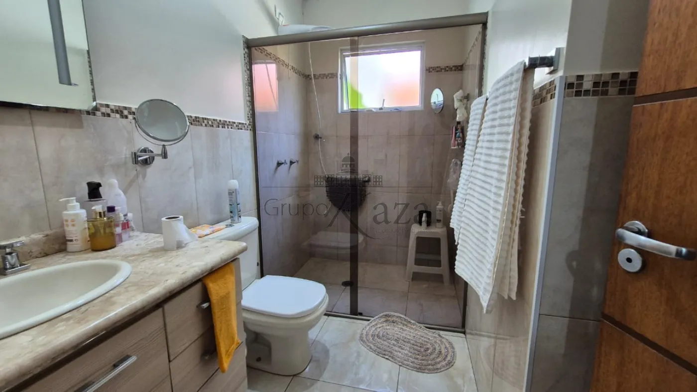 Foto 28 de Casa Comercial  Residencial em Vila Pinheiro, Jacareí - imagem 28