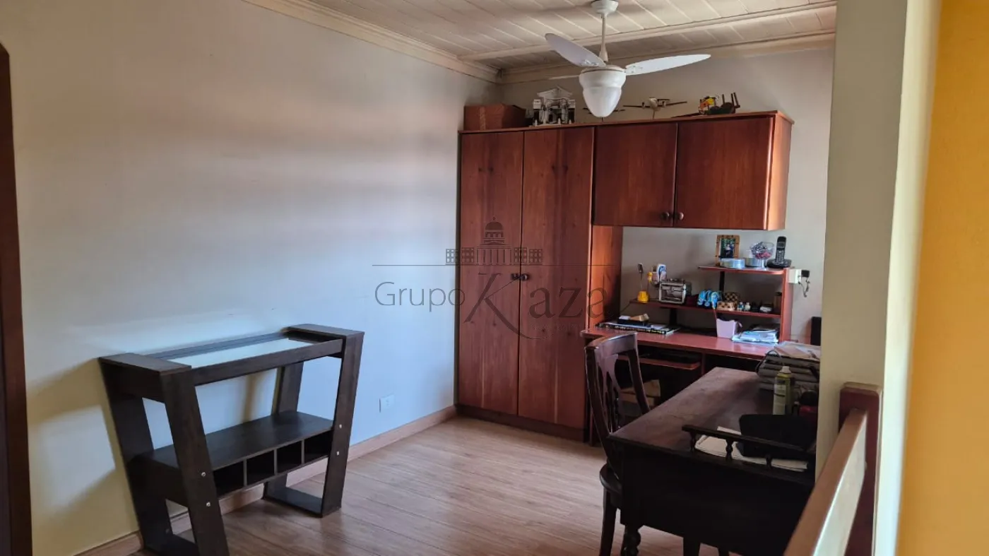 Foto 20 de Casa Comercial  Residencial em Vila Pinheiro, Jacareí - imagem 20