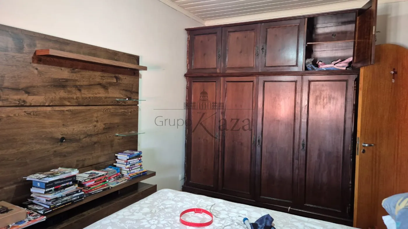 Foto 32 de Casa Comercial  Residencial em Vila Pinheiro, Jacareí - imagem 32