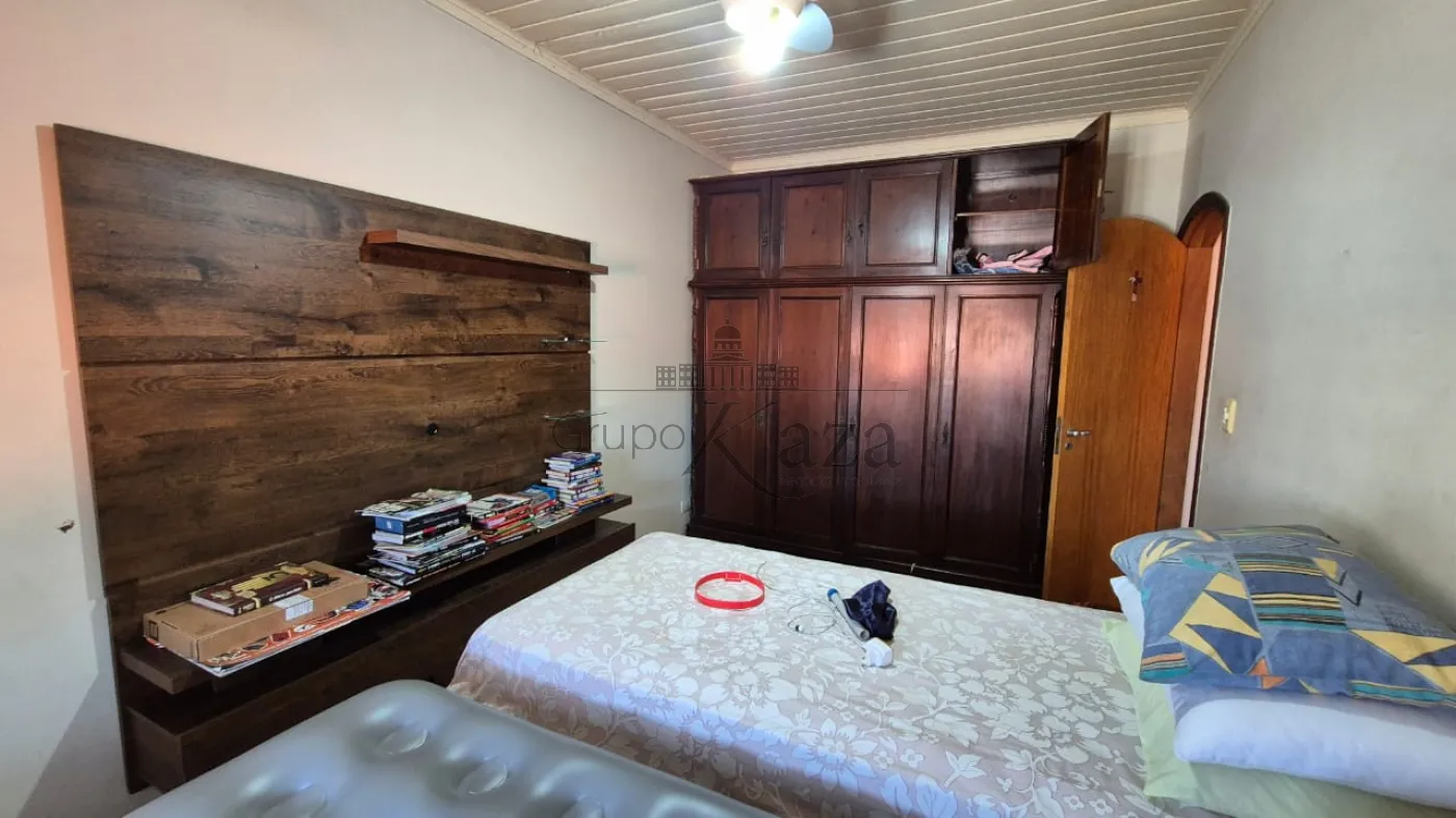 Foto 33 de Casa Comercial  Residencial em Vila Pinheiro, Jacareí - imagem 33