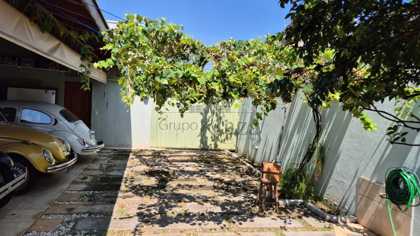 Foto 47 de Casa Comercial  Residencial em Vila Pinheiro, Jacareí - imagem 47