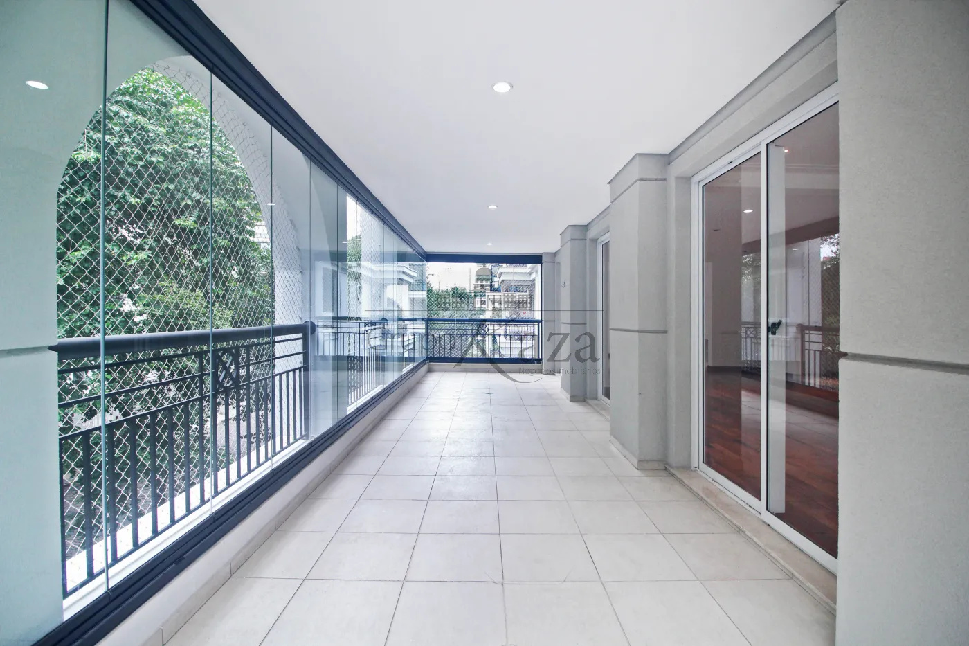 Foto 11 de Apartamento Padrão em Moema, São Paulo - imagem 11